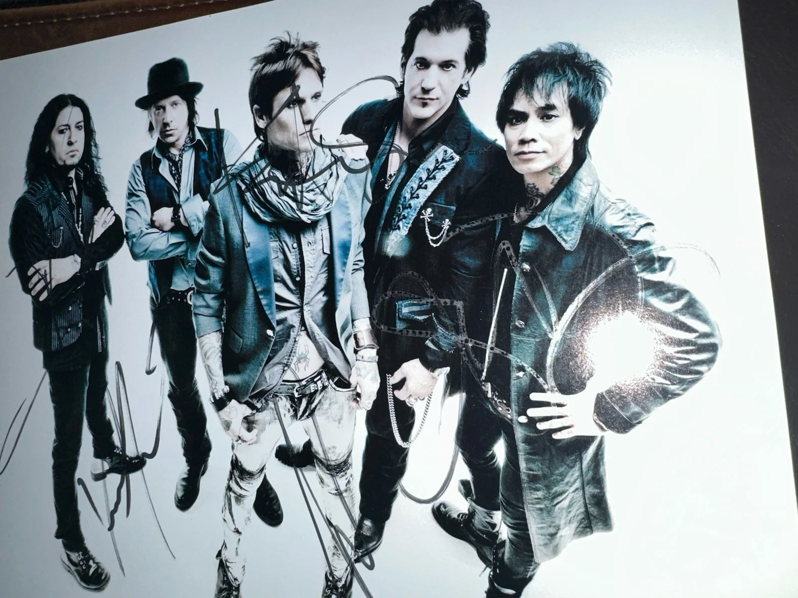 Autographed Buckcherry 8x10, image 4