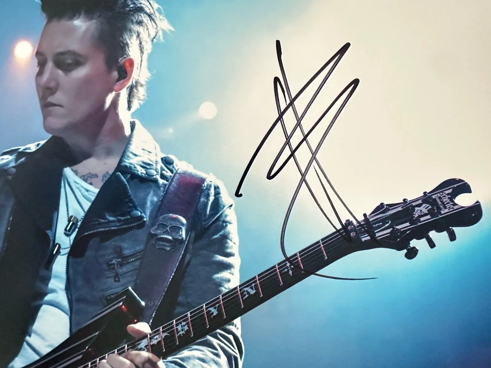 Autographed Synyster Gates (Avenged Sevenfold) 8x10, изображение 2