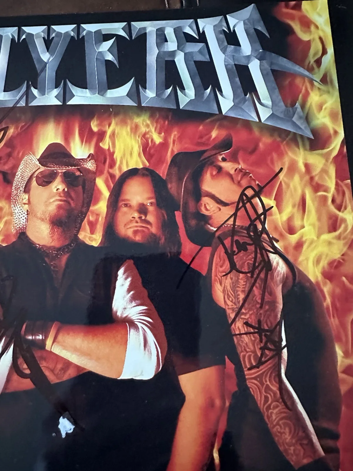 Autographed Hellyeah (Mudvayne, Pantera) 8x10 Photo, image 2