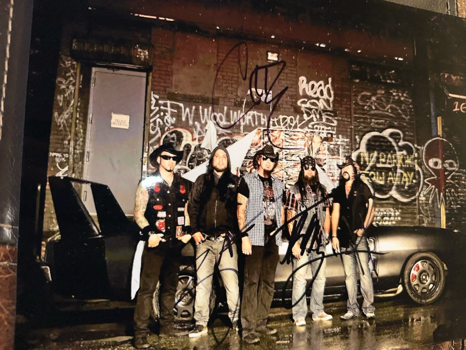 Autographed Hellyeah 8 X 10 Photo (Mudvayne, Pantera), image 2