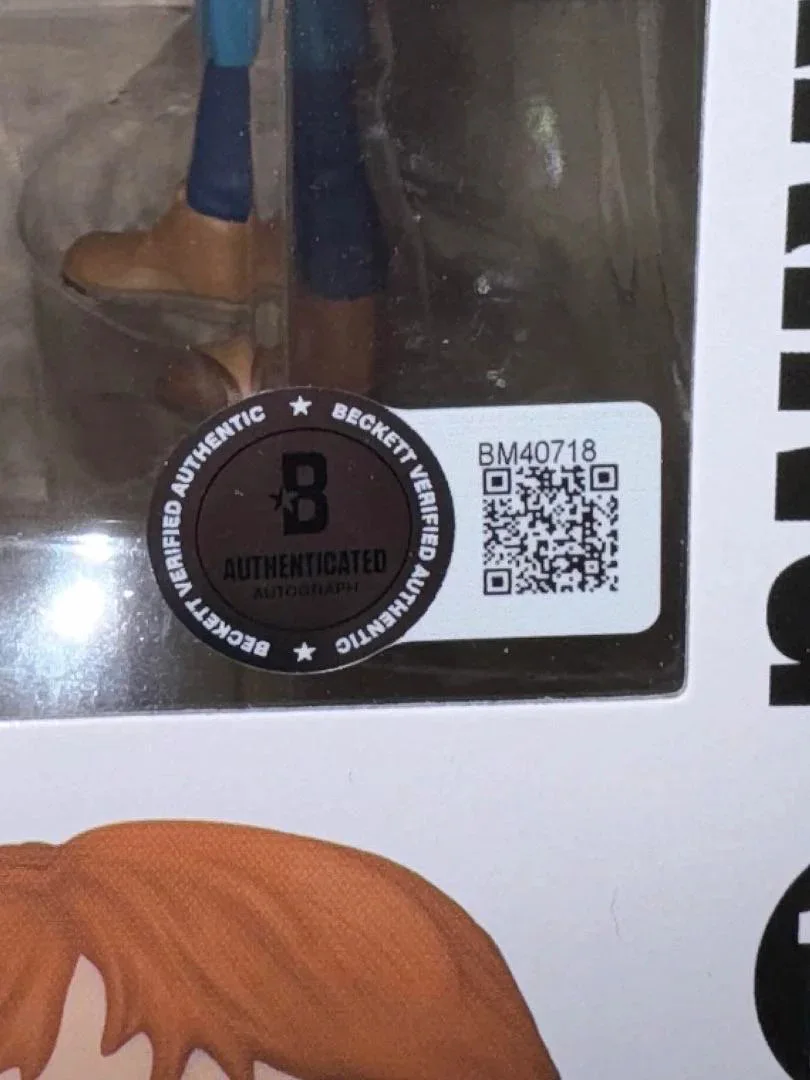 Bryce Dallas Howard — Bryce Dallas Howard Signed Funko #1209 "Claire Dearing" (Jurassic World)-Beckett, image 4
