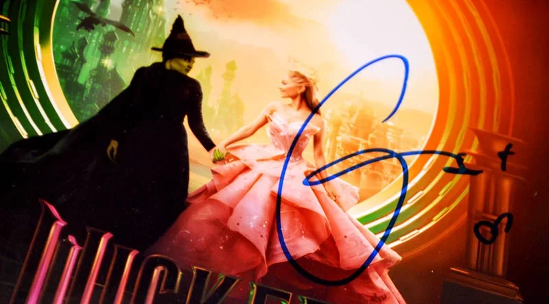 Ariana Grande, Cynthia Erivo — Signed WICKED Cast Autograph, ARIANA GRANDE & CYNTHIA ERIVO, Blu DVD, COA, FRAME, image 4