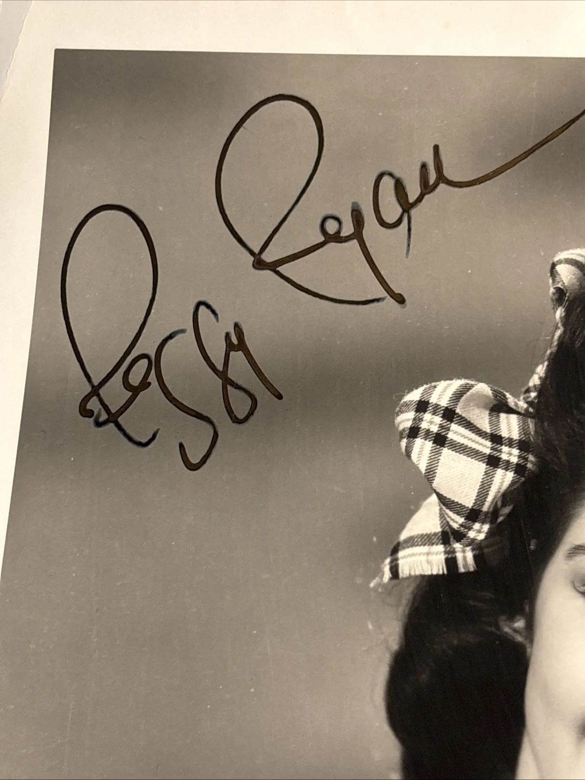 Peggy Ryan — Peggy Ryan Signed 8x10 Photo 1945 Universal Pictures Autograph IAA COA, изображение 2