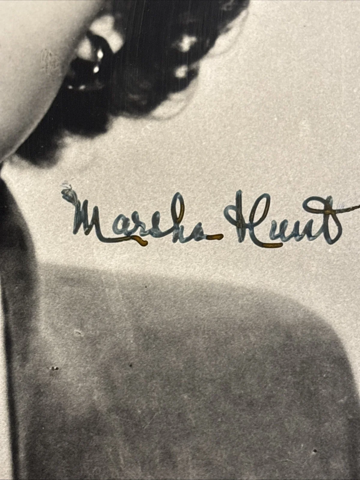 Marsha Hunt — Marsha Hunt Signed 8x10 Photo Autograph IAA COA Pride and Prejudice Actress, image 2