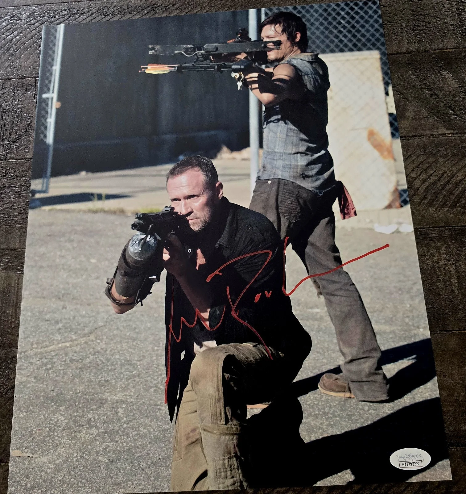 Michael Rooker — Michael Rooker Signed 11x14 The Walking Dead JSA Witnessed Sticker Only