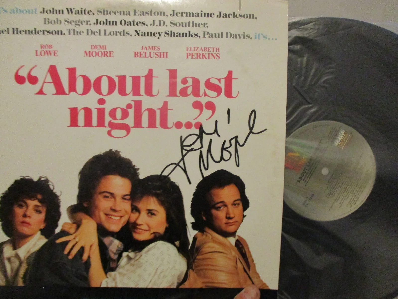SIGNED DEMI MOORE ALBUM (ABOUT LAST NIGHT SOUNDTRACK, 1986)!!, image 3