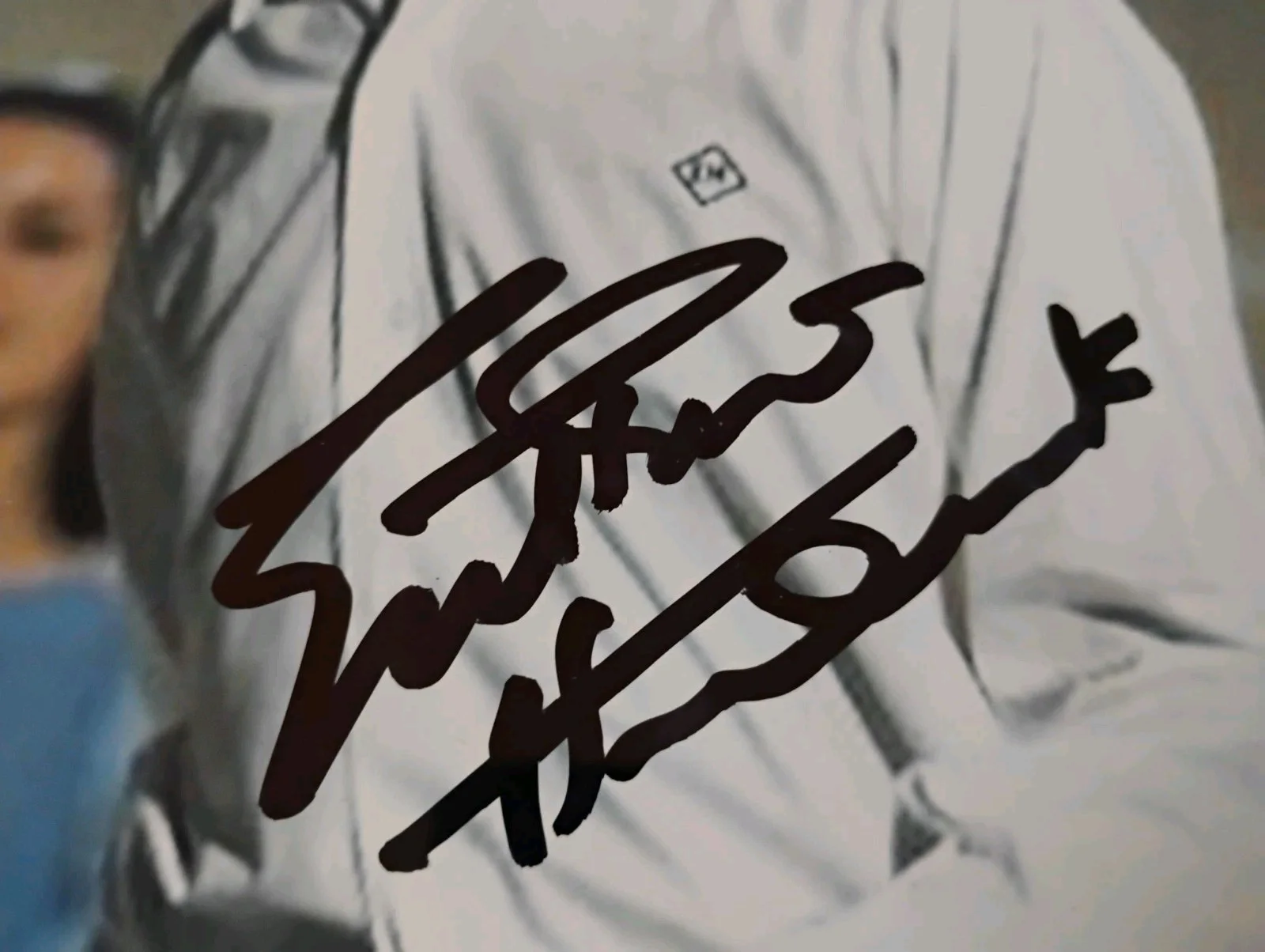 ENGELBERT HUMPERDINCK SINGER SONGWRITER SUPERSTAR SIGNED AUTOGRAPHED 8X10 PHOTO, image 2