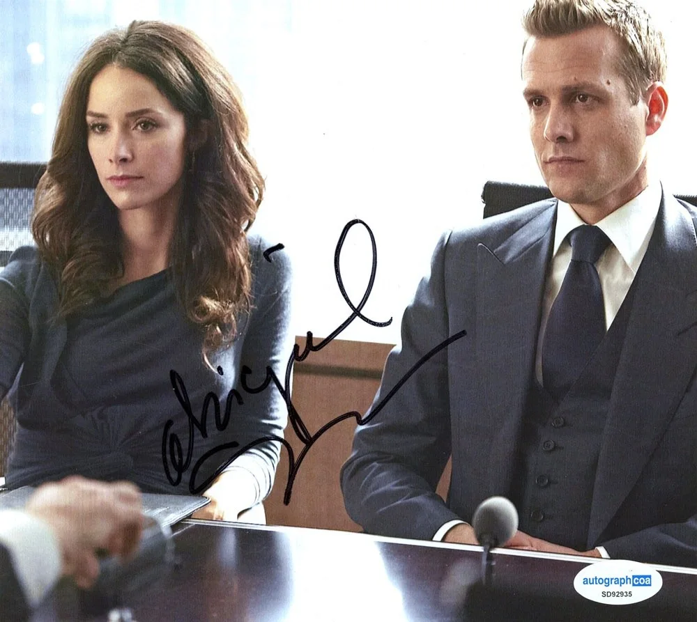Abigail Spencer — Abigail Spencer signed "SUITS" 8x10 Photo EXACT PROOF Scottie & Harvey ACOA COA, image 5