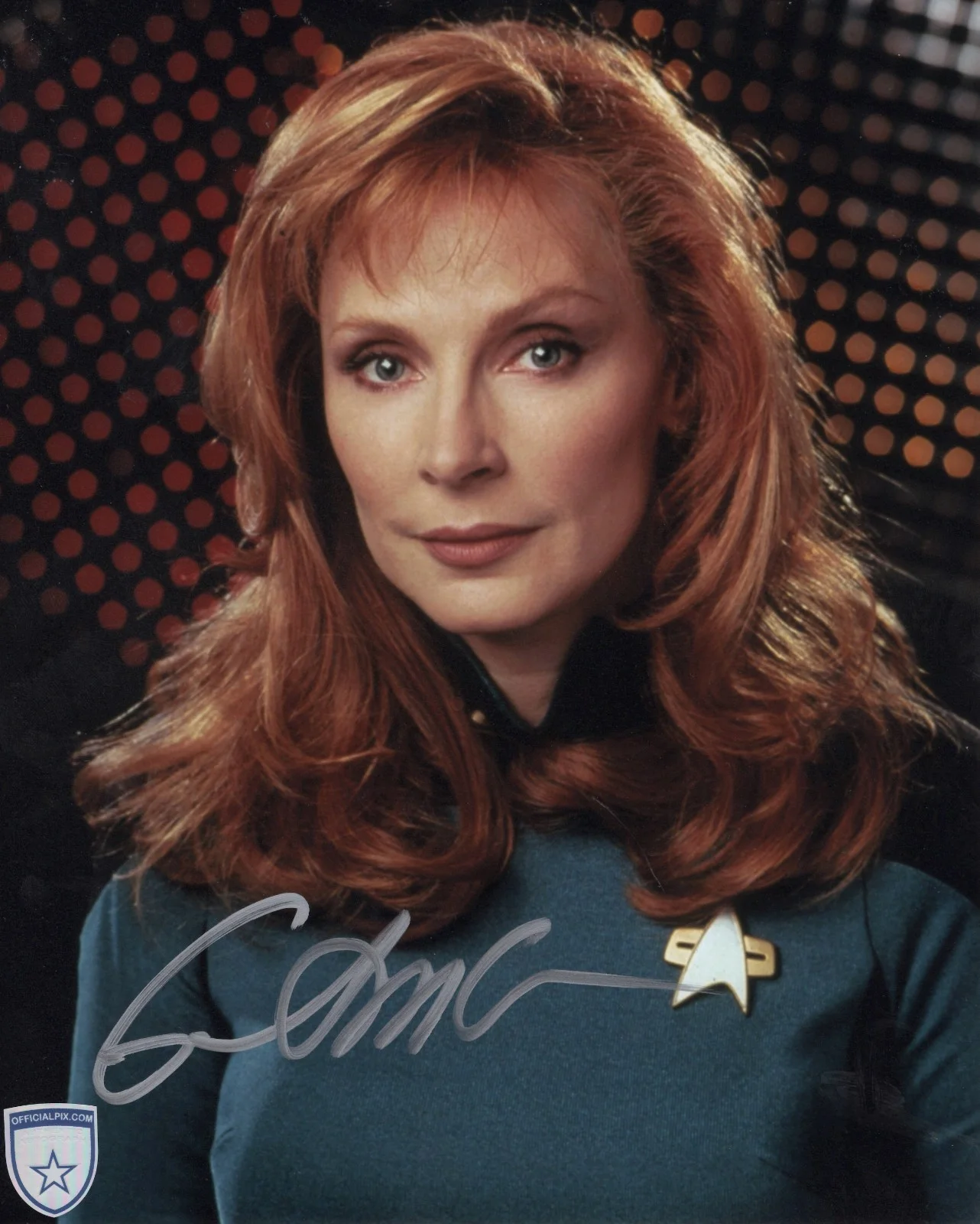Gates McFadden — Signed Gates McFadden Star Trek The Next Generation 8x10 w/ Official Pix COA