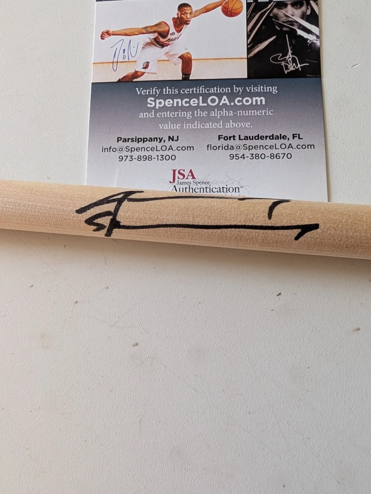 FIVE FINGER DEATH PUNCH DRUMMER JEREMY SPENCER HAND SIGNED DRUMSTICK JSA CERT, image 3