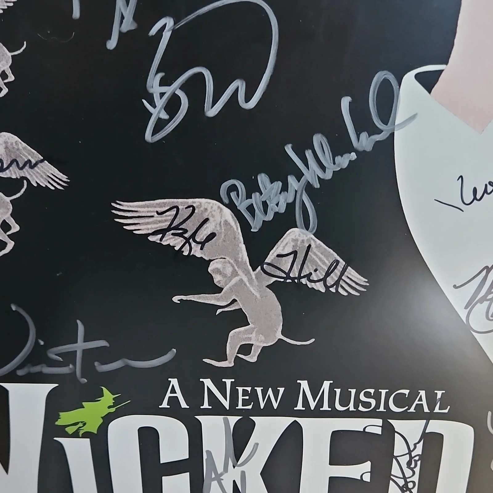 Multiple cast members — Wicked Original Framed Theater Poster Signed by Multiple Cast Members, image 4