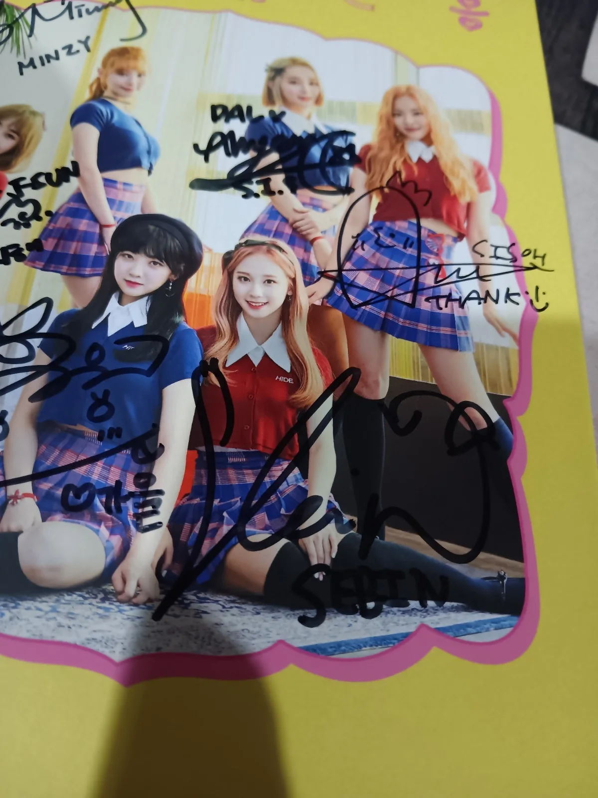 S.I.S - Say Yes! 2nd Single Album Signed Autographed CD Promo K-Pop 2018 SIS, image 5