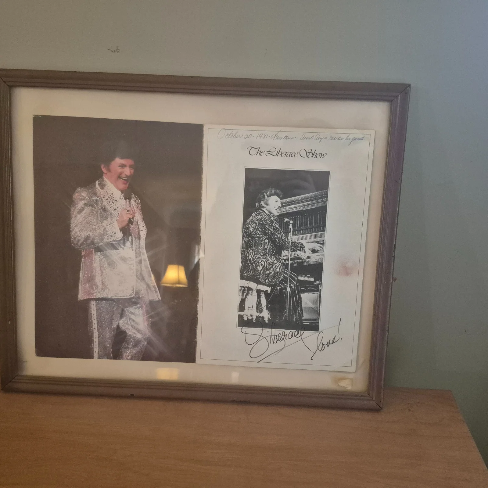 liberace signed photo. Its a photo signed by liberace that im trying to sell, изображение 2