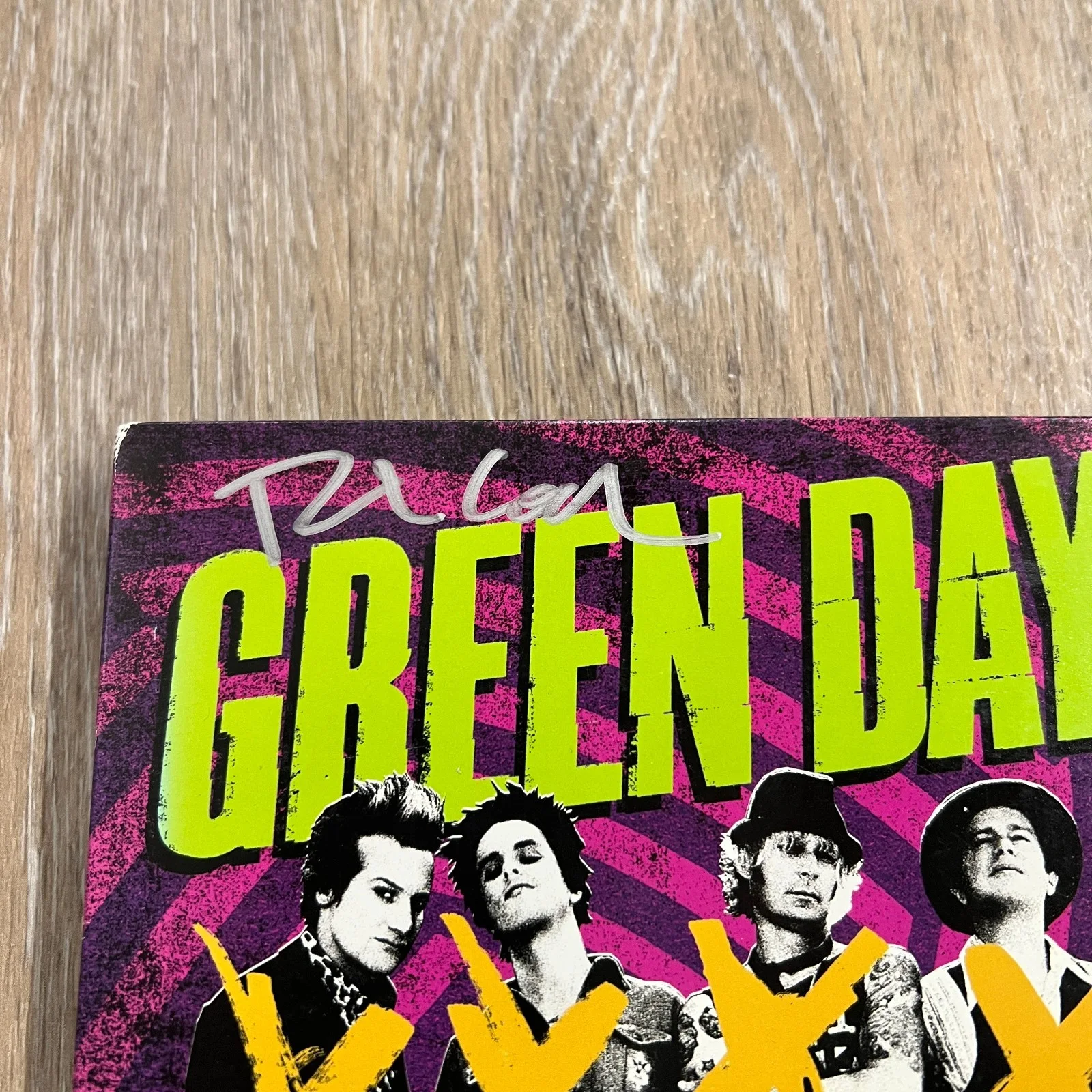 Green Day 'Cuatro' Full Band Signed Autographed DVD [2013, JSA] Cool, Armstrong, image 3
