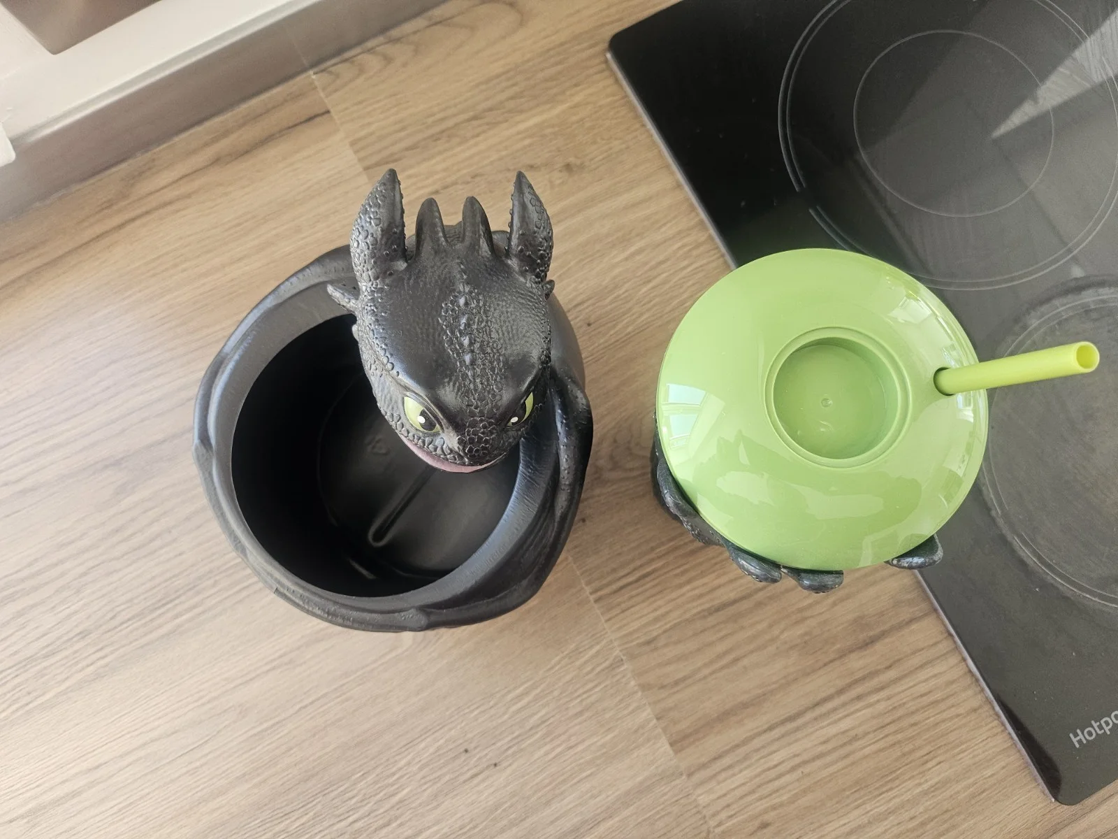 How To Train Your Dragon 2025 Toothless Popcorn Bucket And Cup - UK Rare, image 4