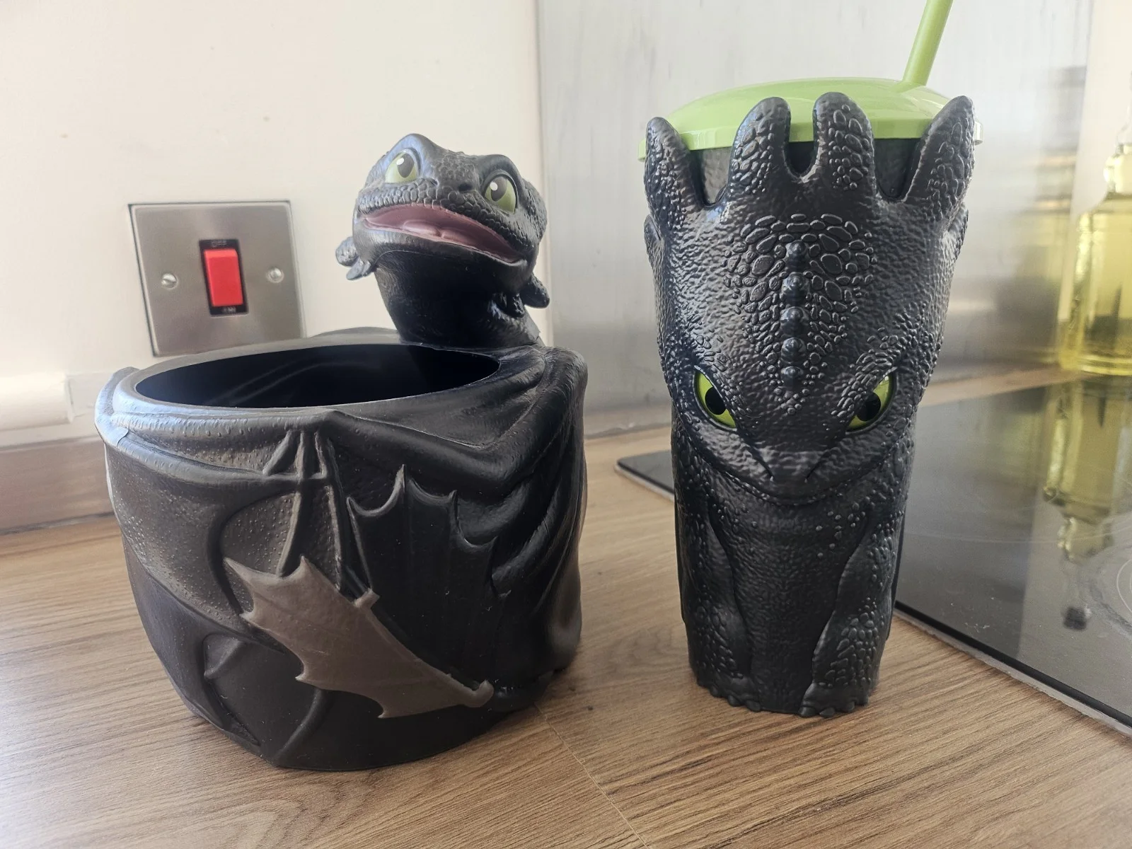 How To Train Your Dragon 2025 Toothless Popcorn Bucket And Cup - UK Rare, image 5