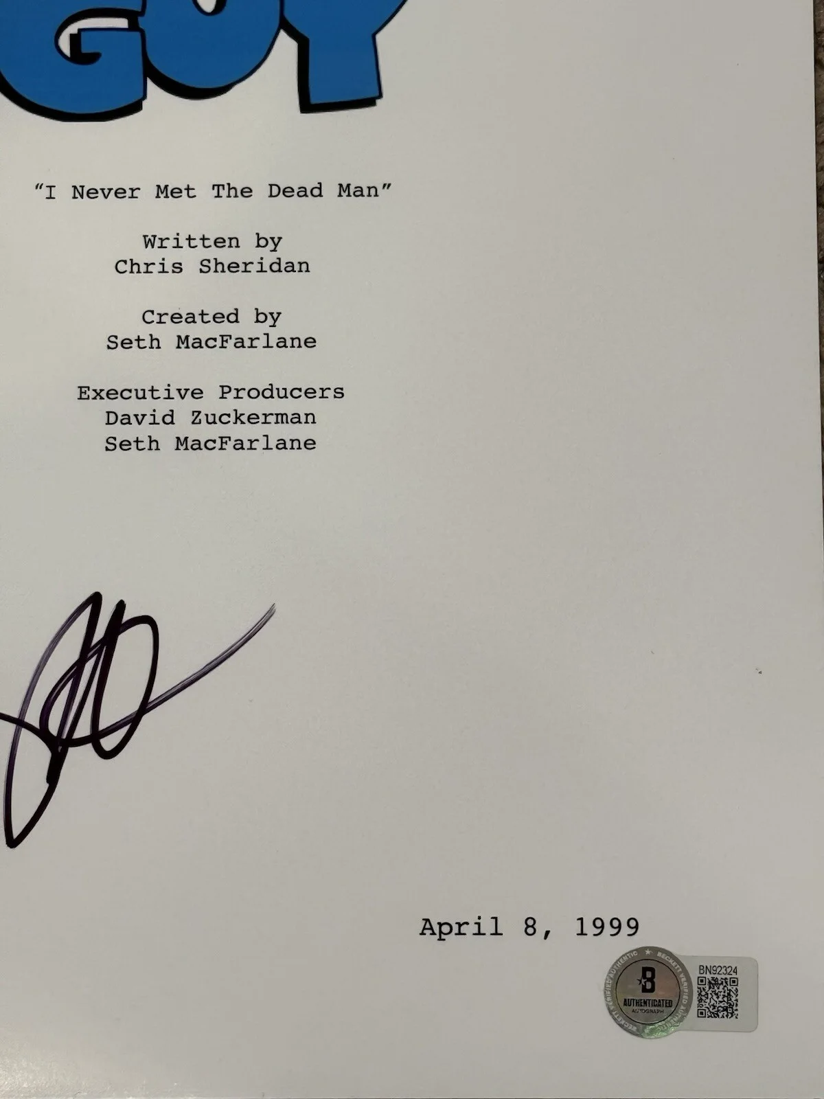 Seth MacFarlane — SETH MACFARLANE SIGNED 8.5x11 FAMILY GUY SCRIPT COVER BAS BN92324 (C), image 3