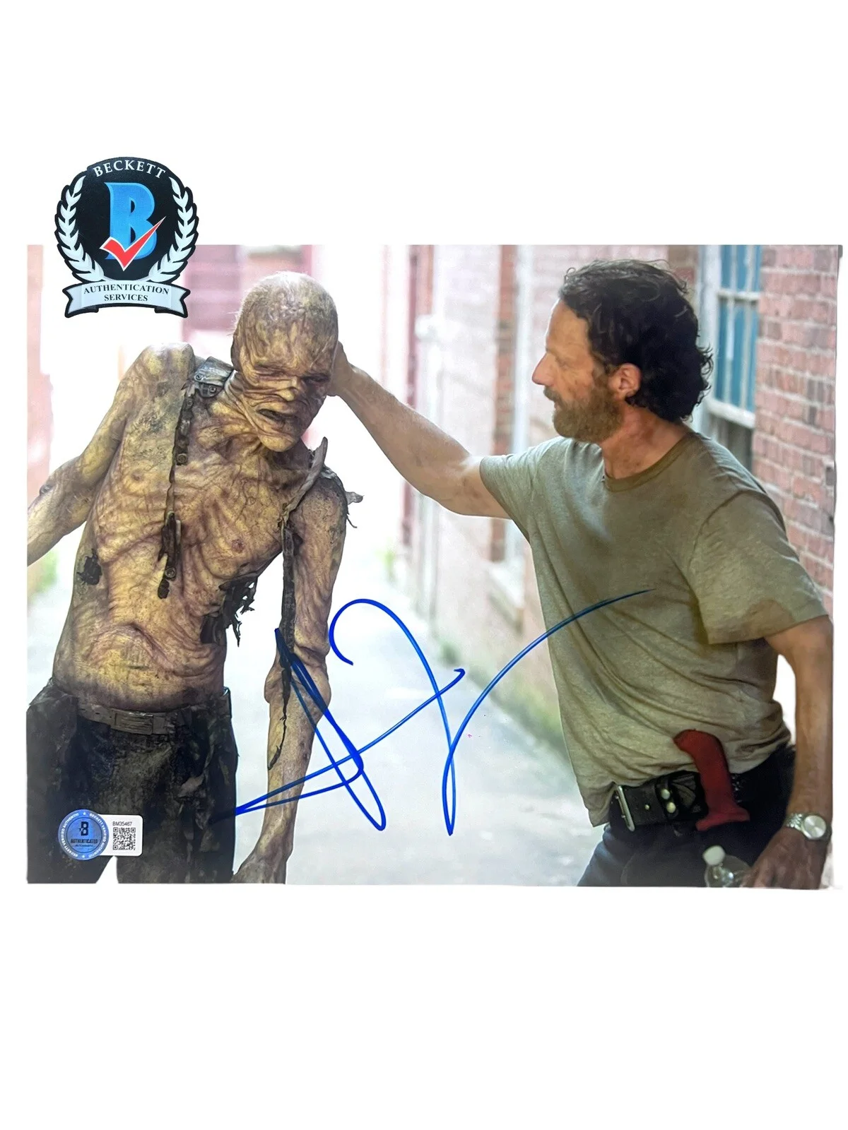 Andrew Lincoln — ANDREW LINCOLN SIGNED THE WALKING DEAD 8X10 PHOTO BECKETT BM35467