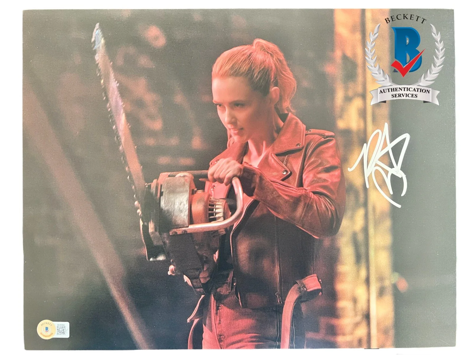 Kathryn Newton — KATHRYN NEWTON SIGNED FREAKY 11x14 AUTOGRAPH PHOTO BECKETT COA BK45994