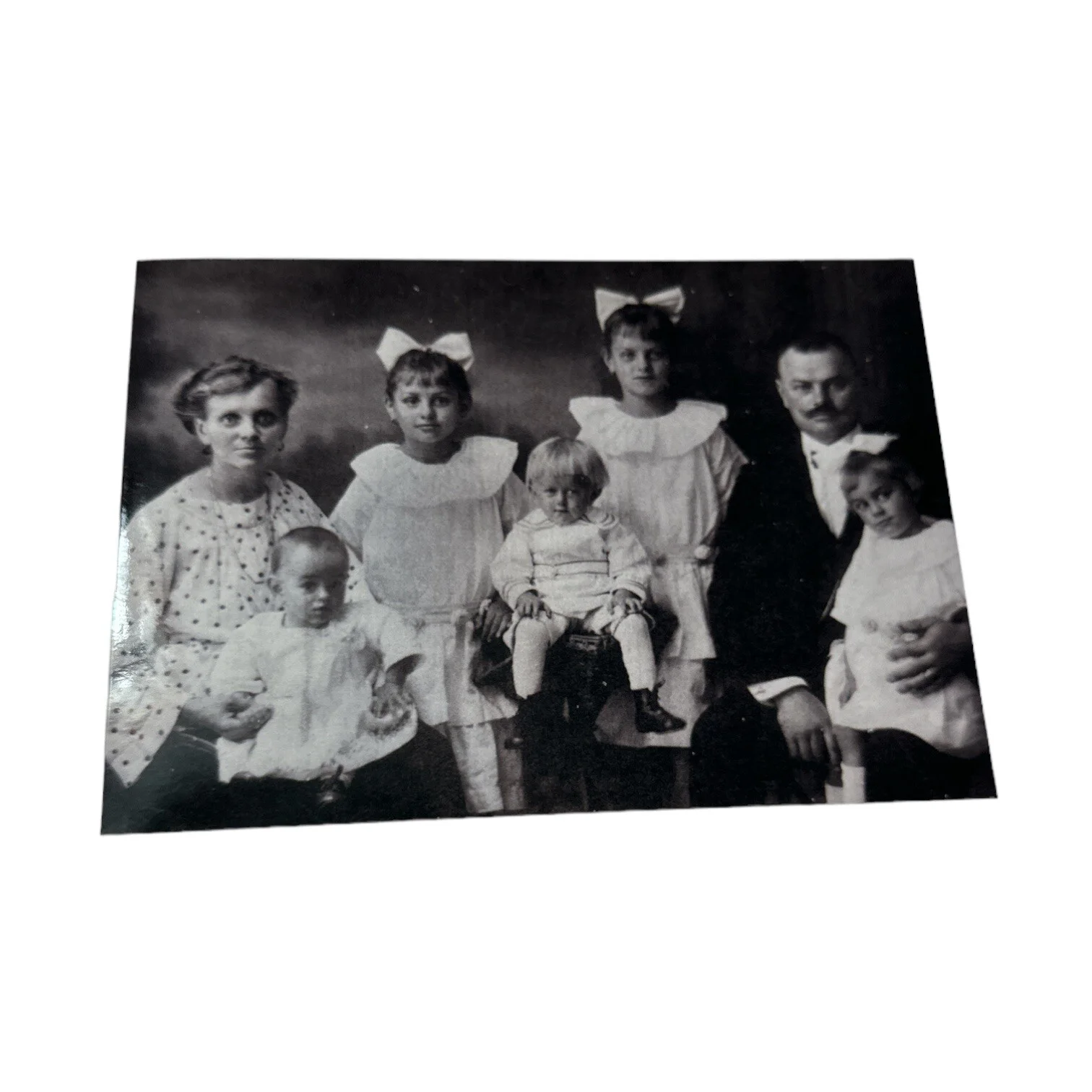Karl Slover — Karl Slover (d. 2011) Signed 5x7 Family Photo! Munchkin on The Wizard of Oz!