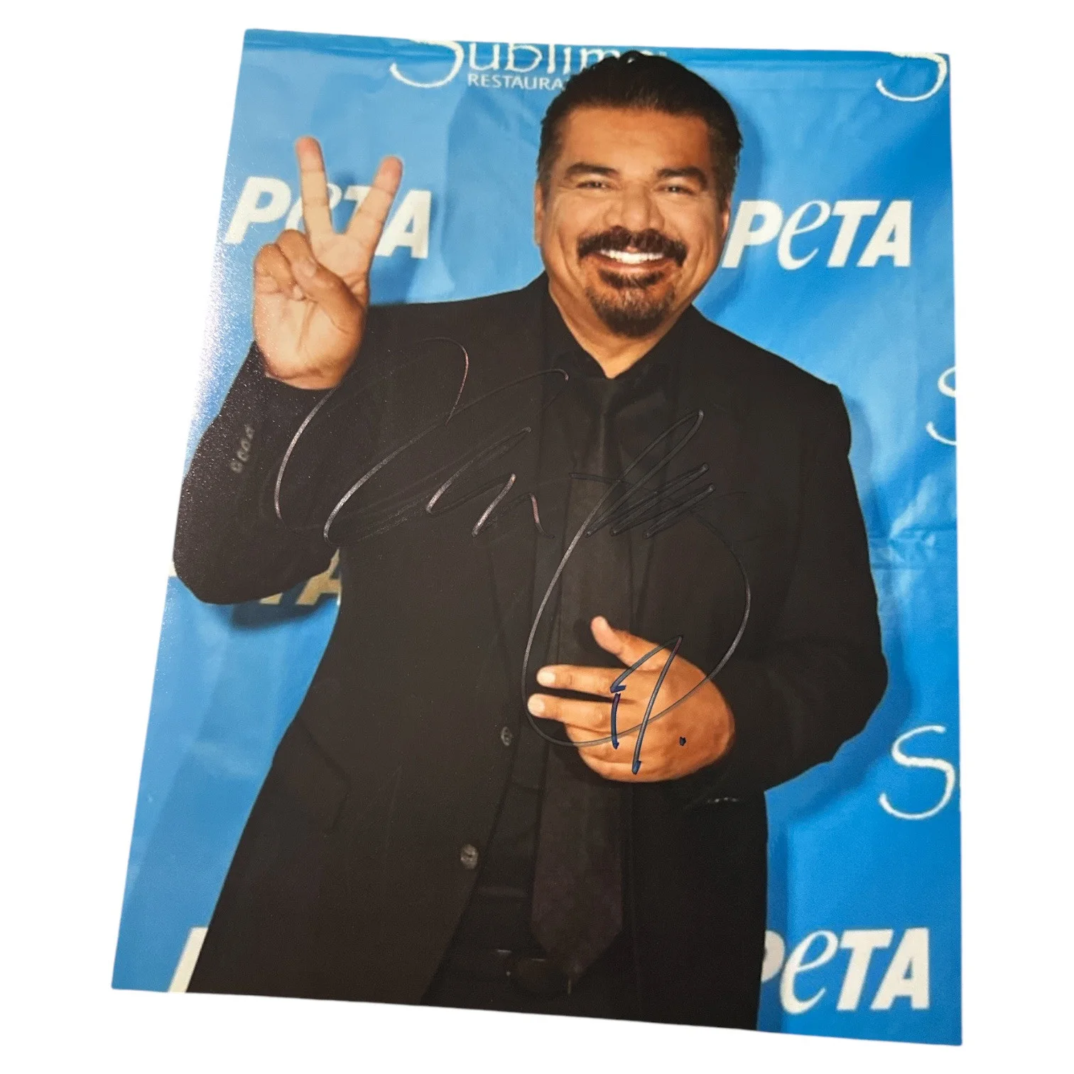 George Lopez — George Lopez Autograph 8.5x11 Photo! Signed in 2017! Comedy & Movie Legend!, изображение 2