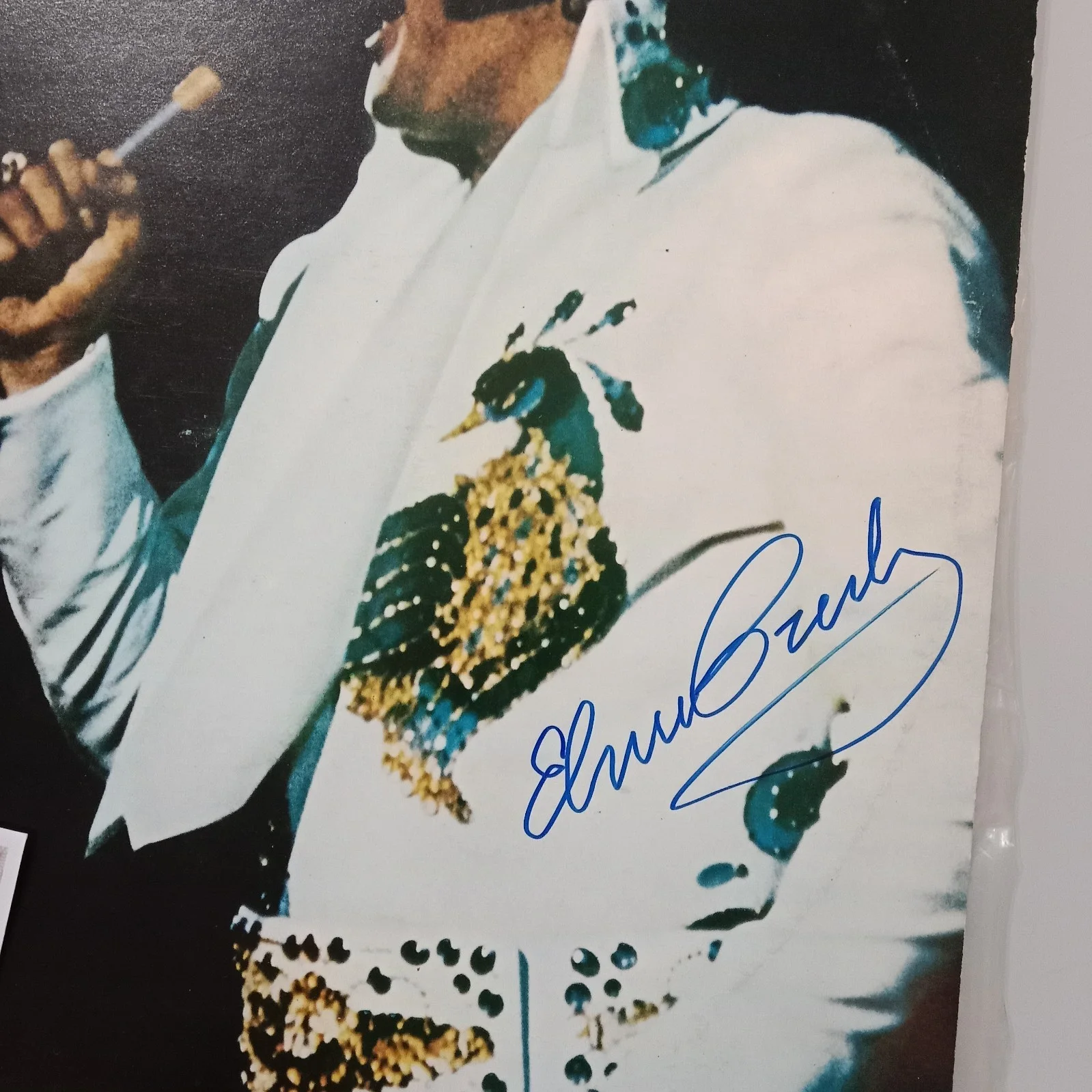 Elvis Presley Signed "Promised Land" Album Cover With COA, image 3