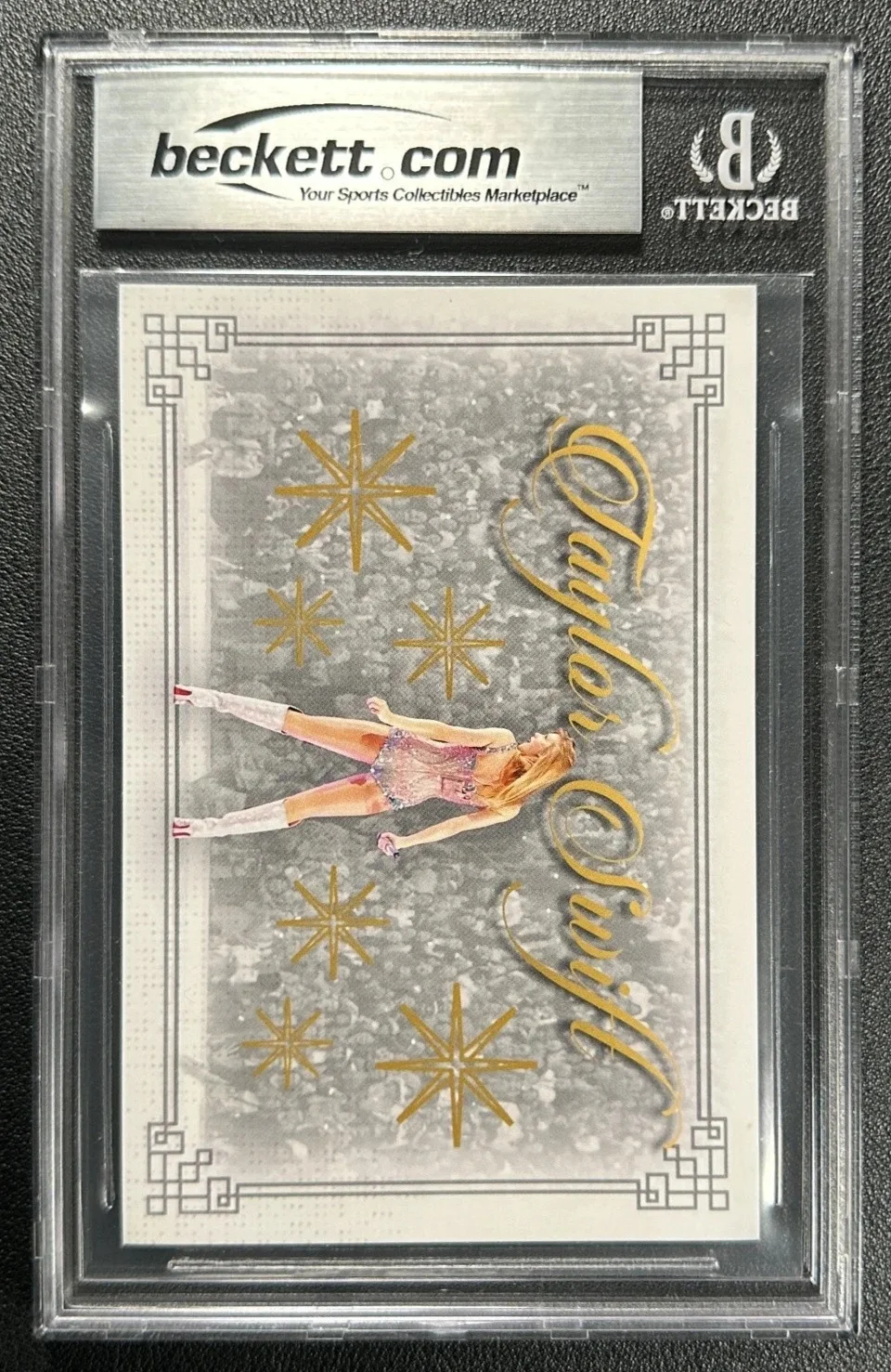 TAYLOR SWIFT Signed CARD bas BGS BECKETT encapsulated ~FRE SH~LIFE OF A SHOWGIRL, изображение 2