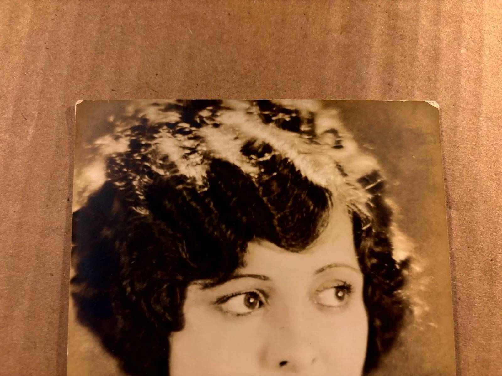 Billie Dove Rare Very Early Autographed Photo Signed "Lillian" 1922, изображение 2