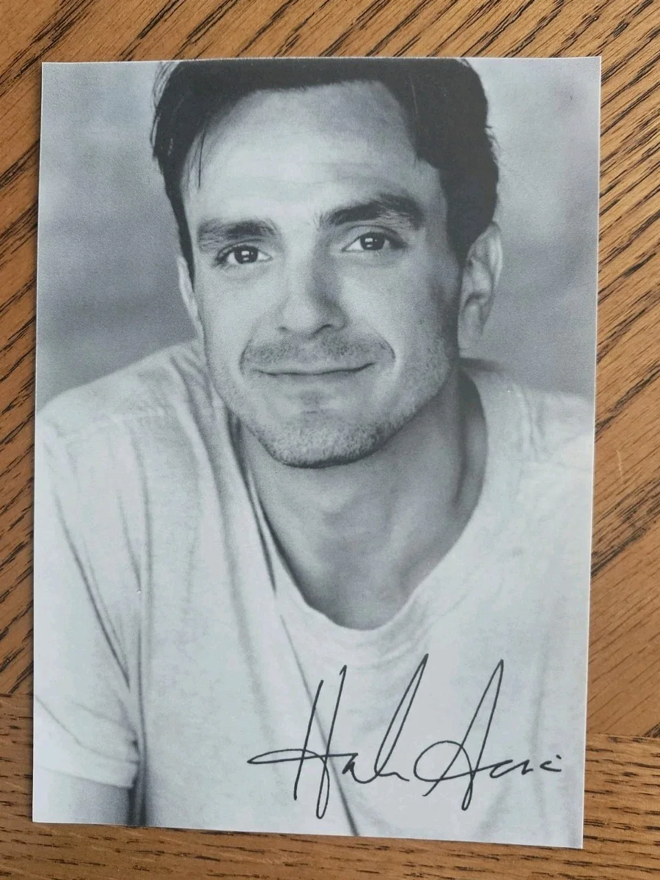 Hank Azaria — Hank Azaria signed vintage early 5"x7" photo, The Simpsons, Birdcage actor