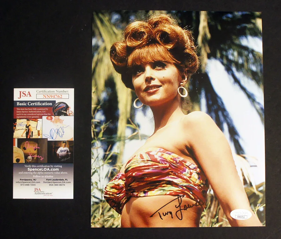TINA LOUISE — *JSA Cert* TINA LOUISE SIGNED Autographed Sexy Color Photo (Gilligan's Island)
