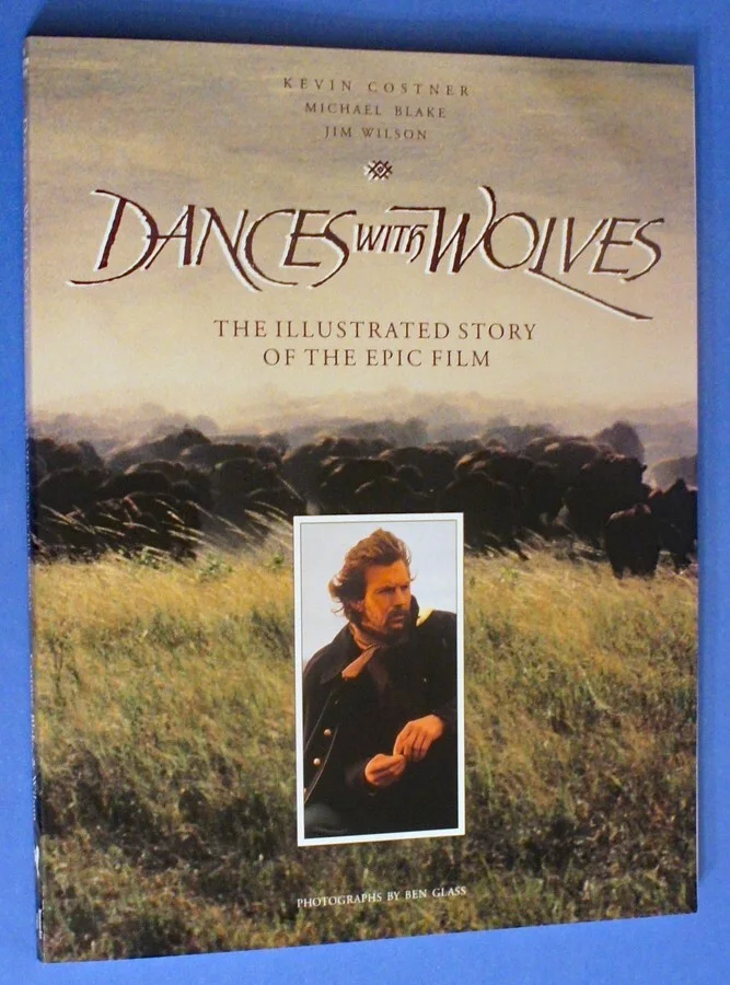 Kevin Costner — Kevin Costner Signed DANCES WITH WOLVES Limited Collectors Edition VHS, изображение 2