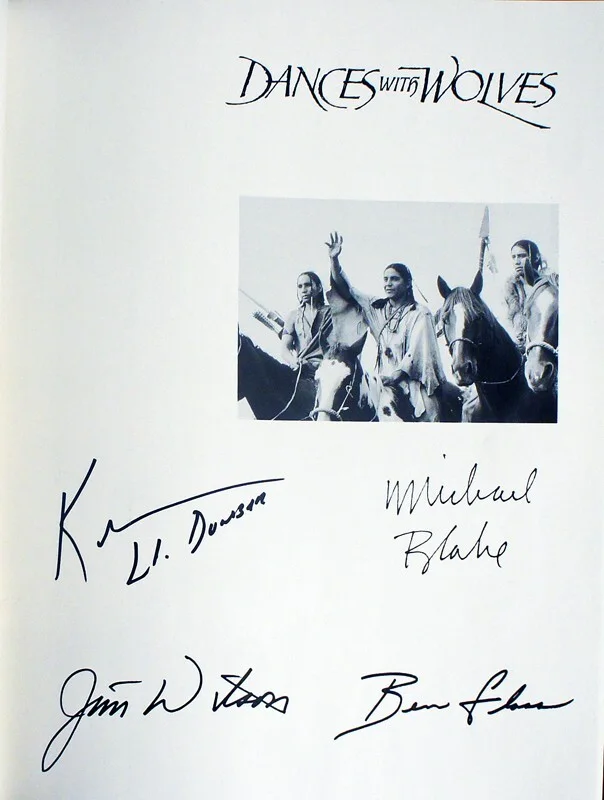 Kevin Costner — Kevin Costner Signed DANCES WITH WOLVES Limited Collectors Edition VHS, изображение 3