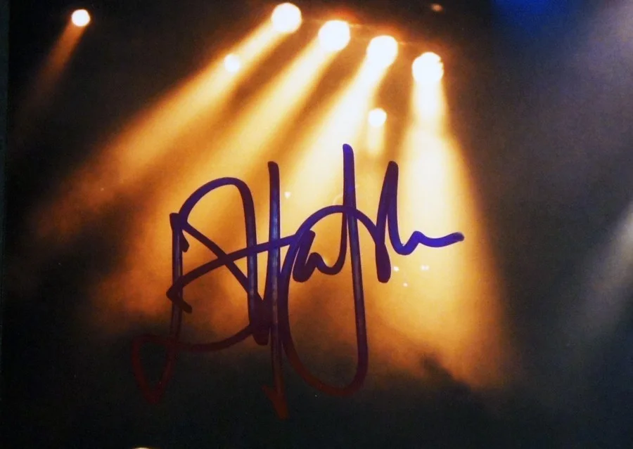 ELTON JOHN SIGNED Color Concert Photo 8x10 with Beckett Letter COA!, изображение 2