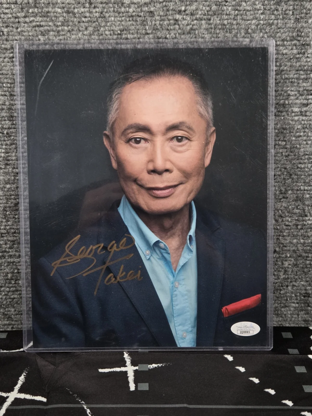 George Takei — George Takei Signed 8x10 Photo Autograph JSA Certified Star Trek Headshot