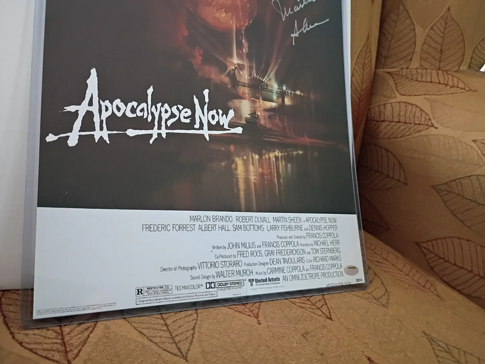 Martin Sheen — Movie Apocalypse Now Movie Poster 11x17 Autographed Martin Sheen COA, изображение 3