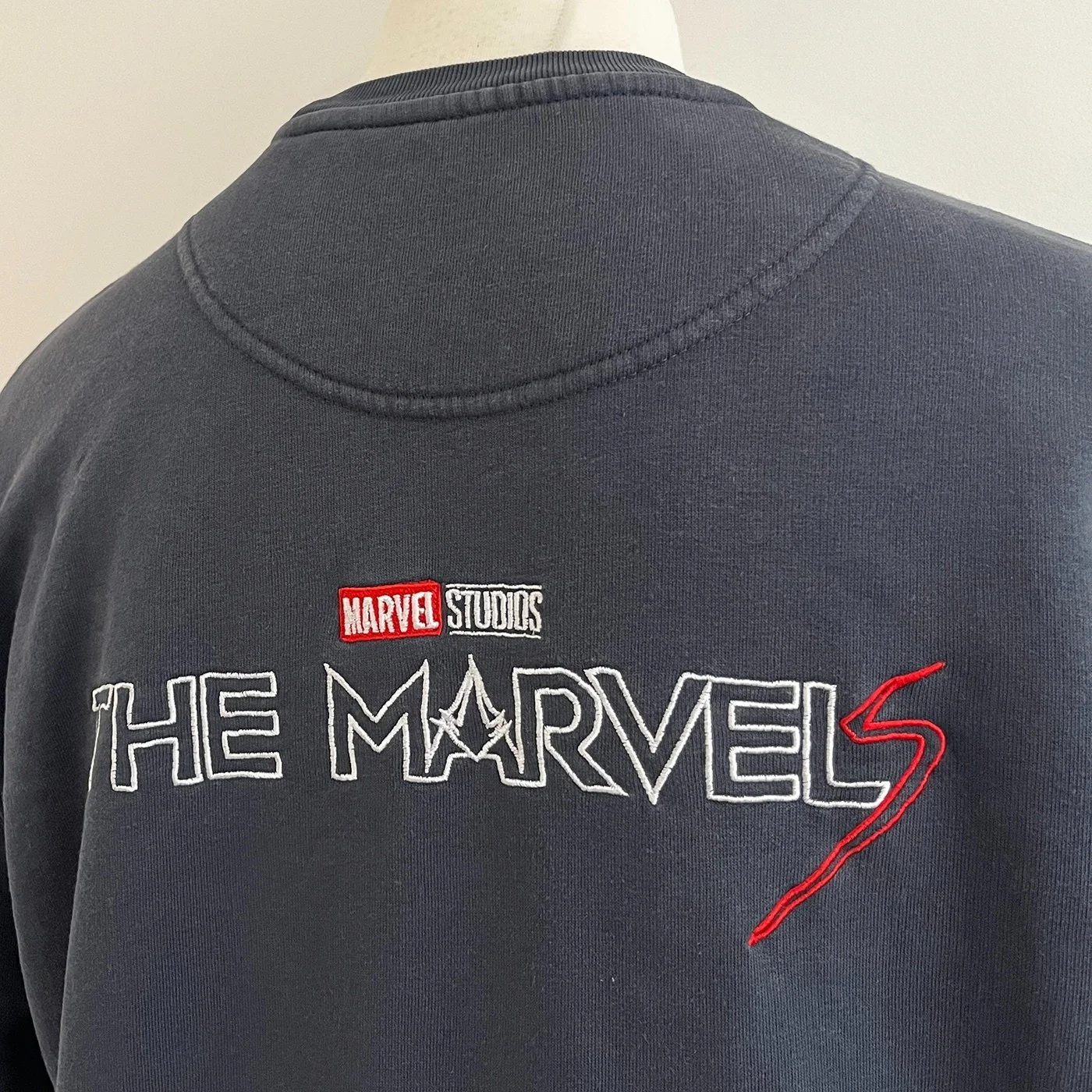 THE MARVELS Cast & Crew Sweatshirt XL London Crew 2021 Film Marvel Studios Gift, изображение 5