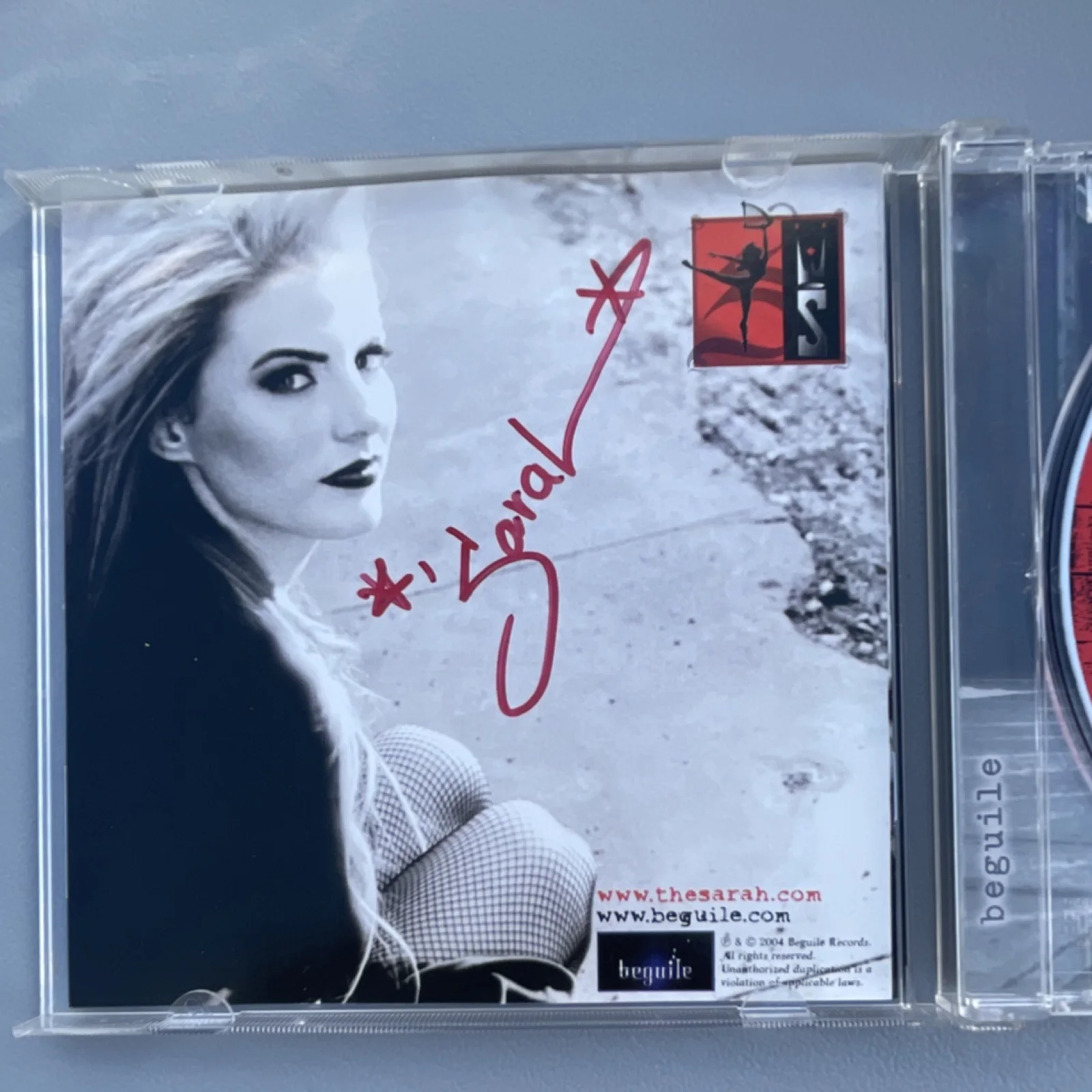 Sarah Atereth Autographed Music CD & Booklet Beguile Records Original, изображение 3