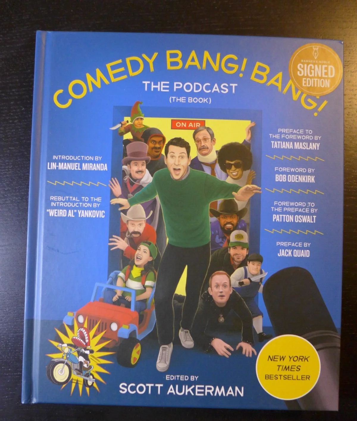 SCOTT AUKERMAN — SCOTT AUKERMAN - AUTOGRAPHED "COMEDY BANG! BANG!" SIGNED BY 5 NEW BOOK 2023, изображение 2