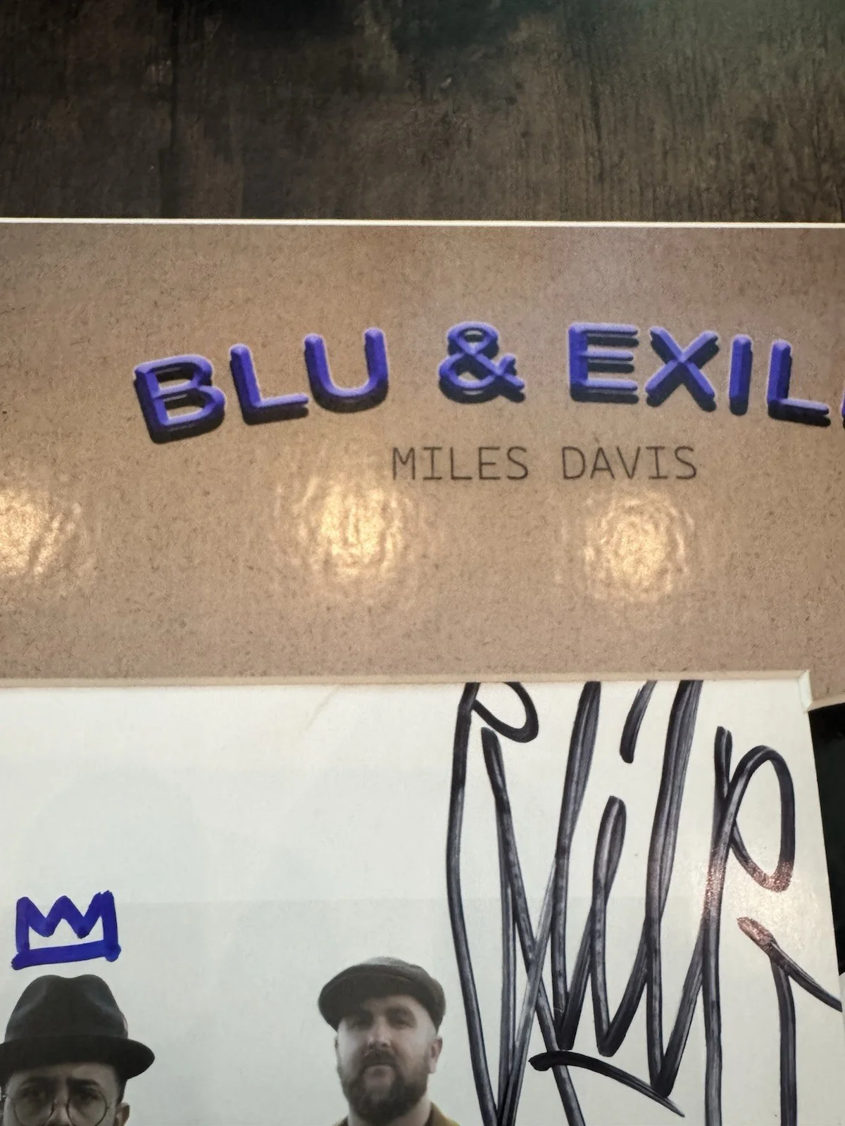 BLU, EXILE — BLU & EXILE Signed "Miles Davis" 7" Vinyl Framed 14x11 - JSA, image 5