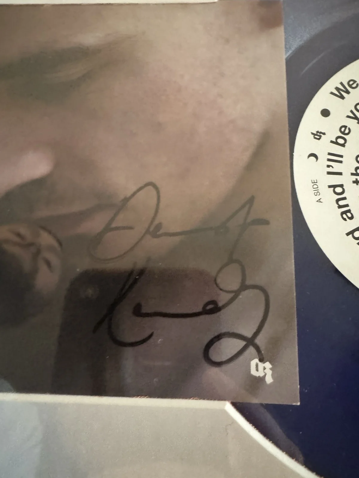 Dermot Kennedy Signed "Giants" 7" Vinyl Framed 12x18 - JSA, изображение 2