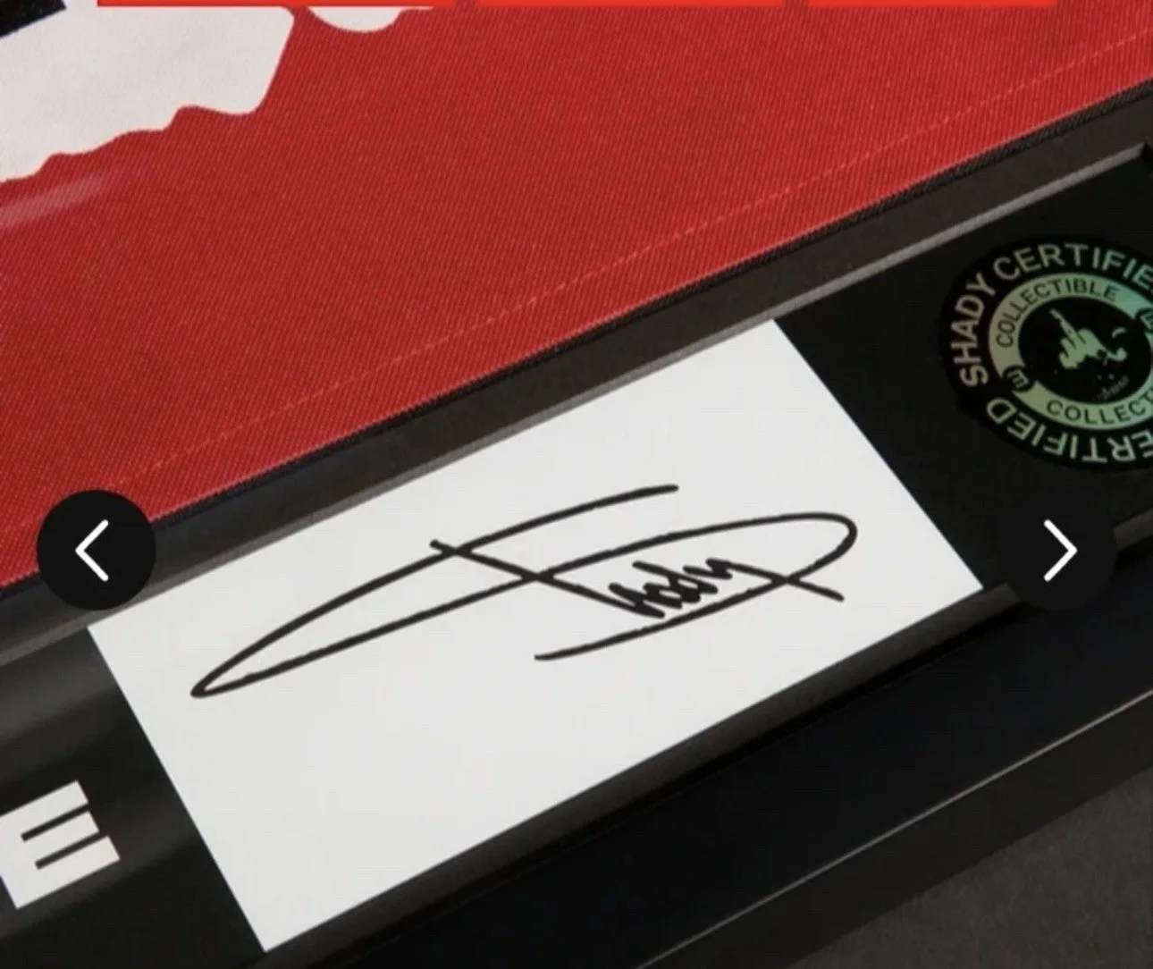 EMINEM SIGNED ENCORE 20TH ANNIVERSARY FRAMED BANG FLAG AUTOGRAPHED OFFICIAL, image 2