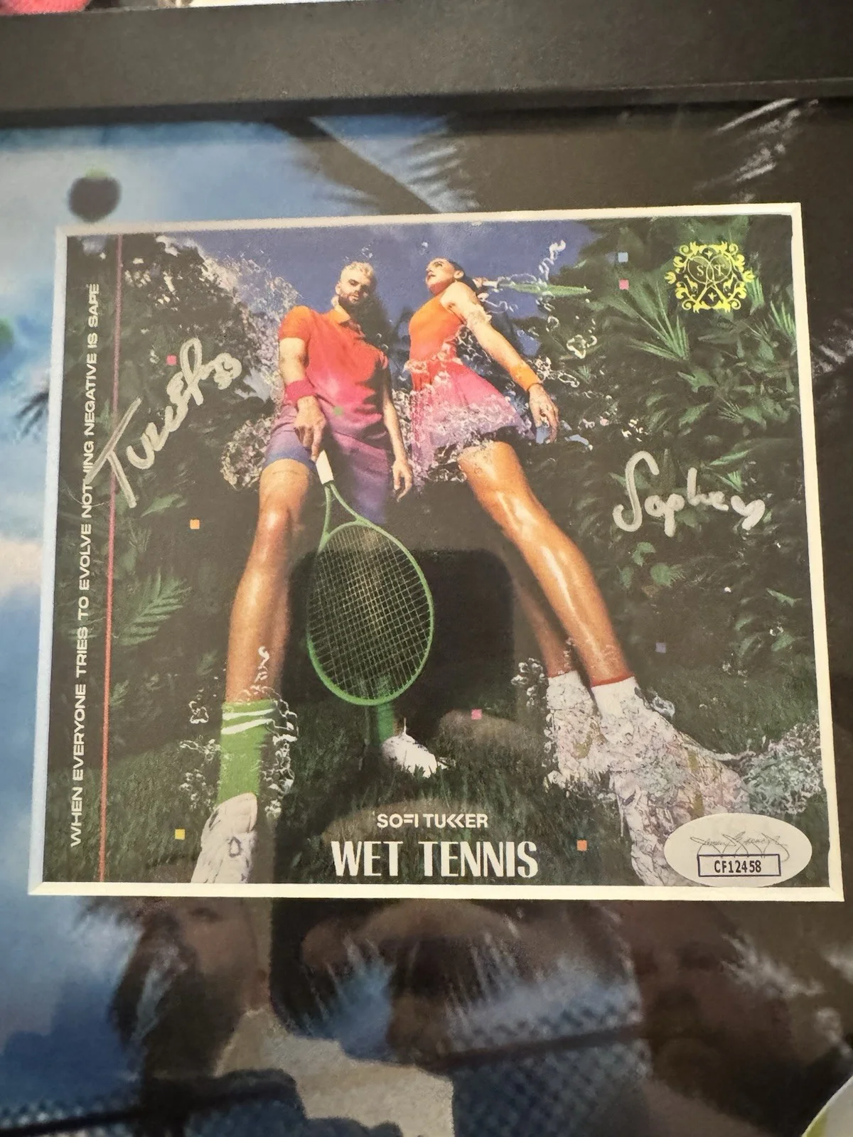 Sofi Tukker Signed CD "Wet Tennis" Framed 2.5 x 25 - JSA, изображение 2
