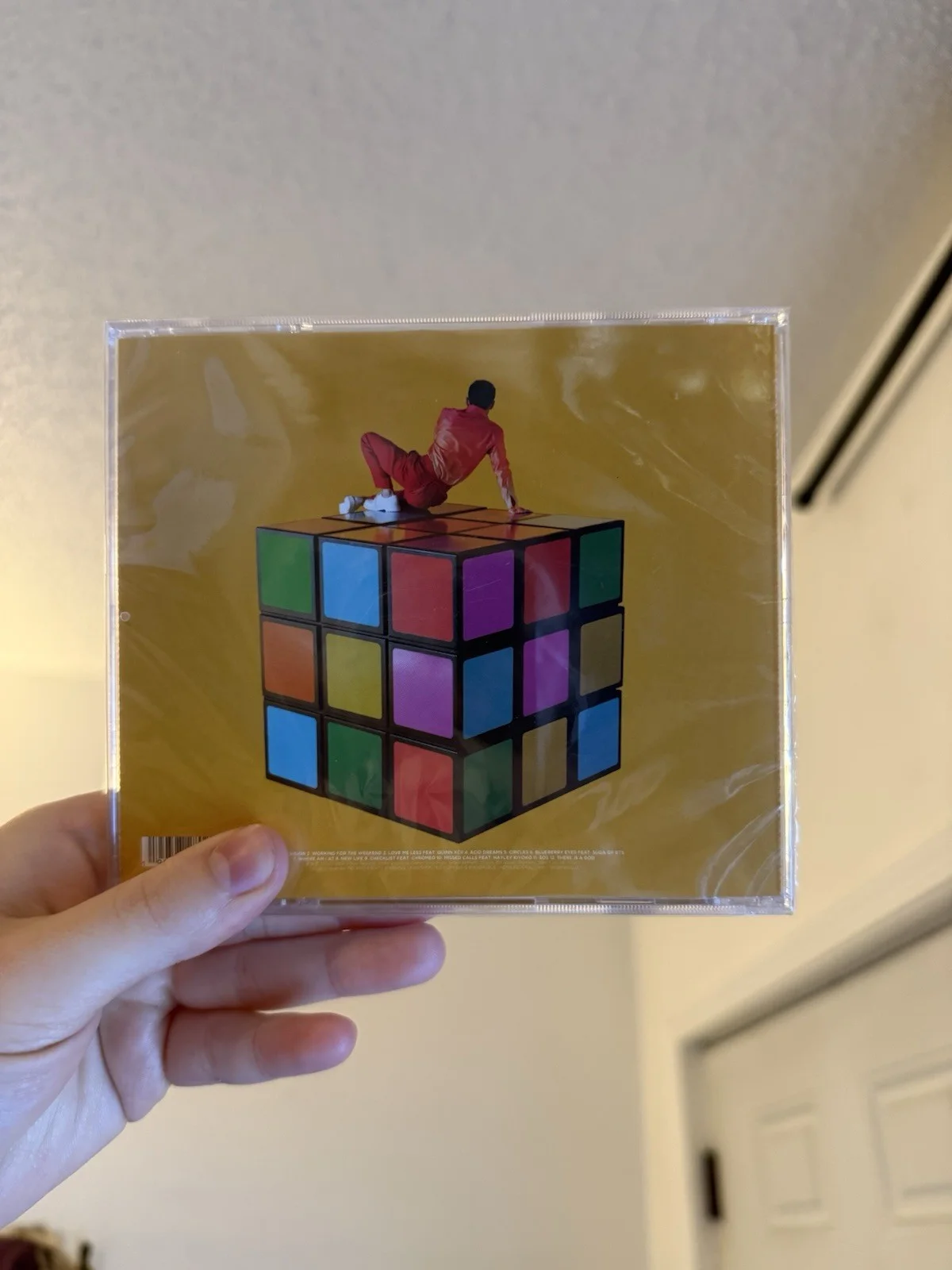 MAX Colour Vision Autographed CD, image 2