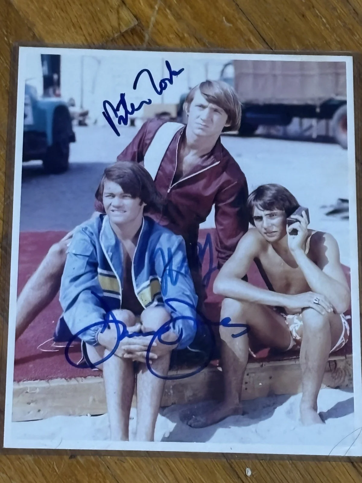 The Monkeys Autograph 8 X 10 Photo With Coa Music Rock And Roll, image 2