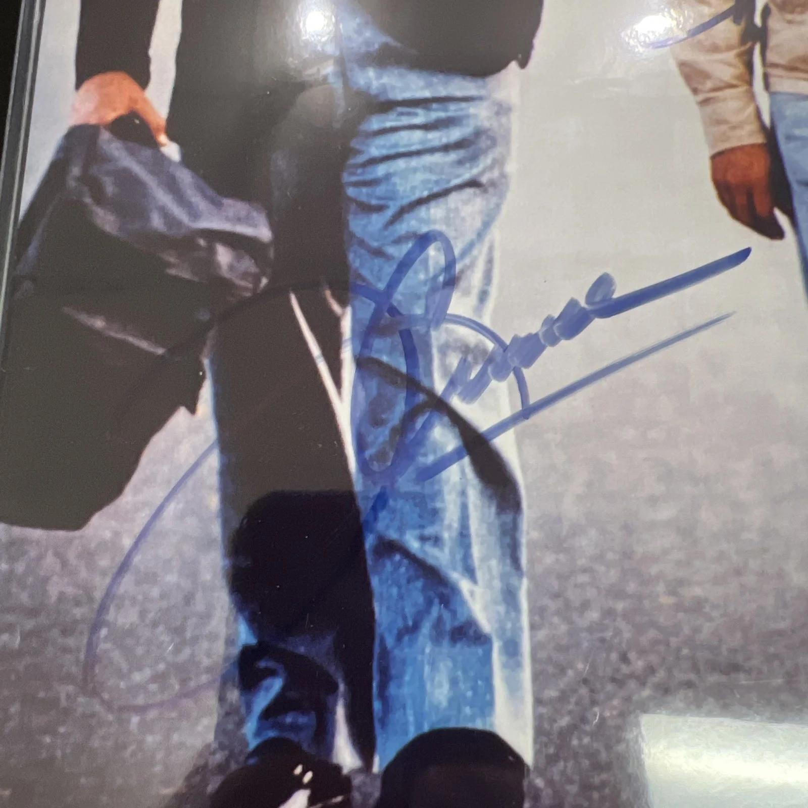 Tom Cruise And Dustin Hoffman Signed 8 X 10 With COA Rain Man, image 3