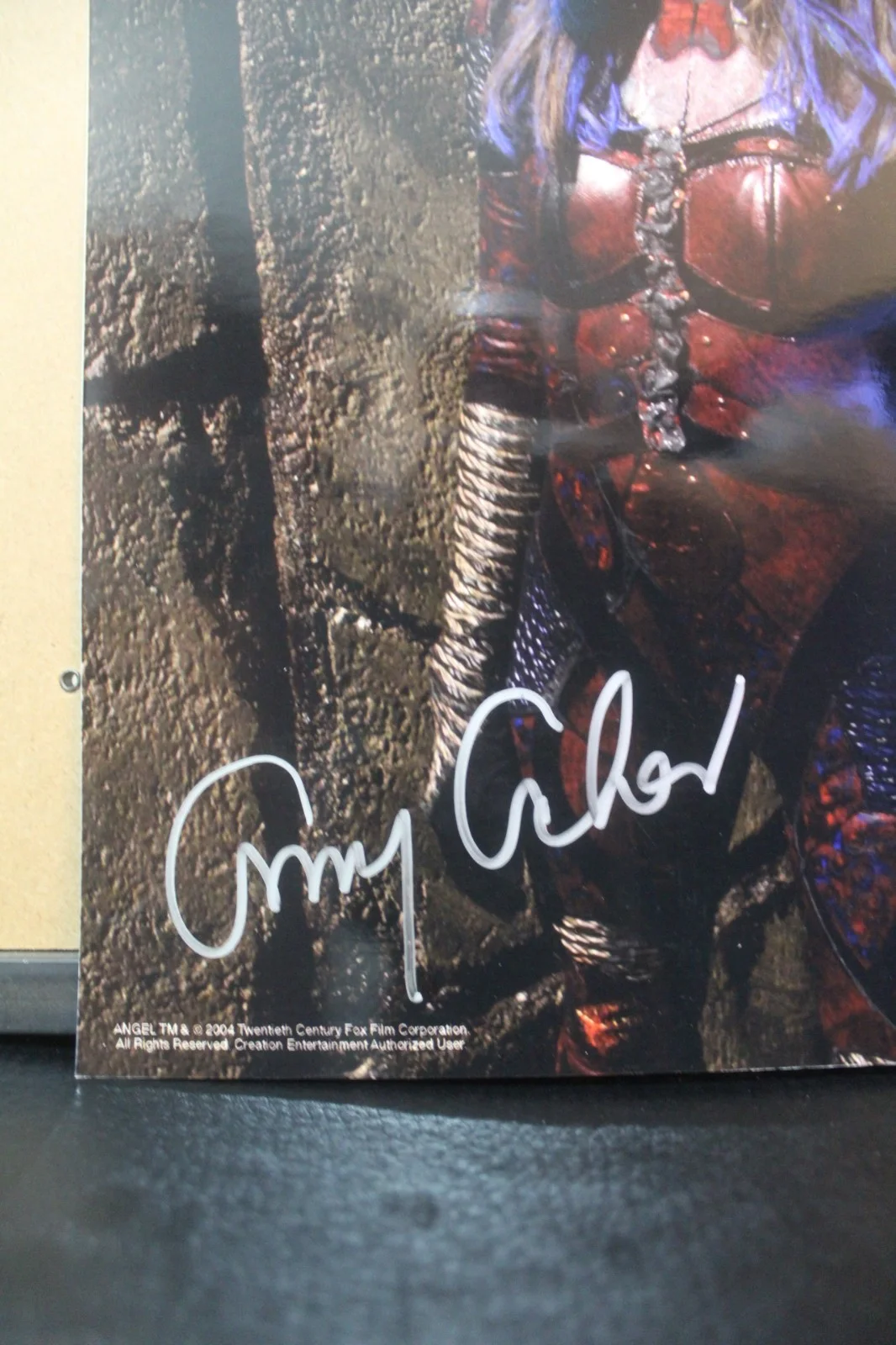 Amy Acker — Signed Photo - 8x10 - Amy Acker, Actress - Angel, The Gifted +COA, изображение 3