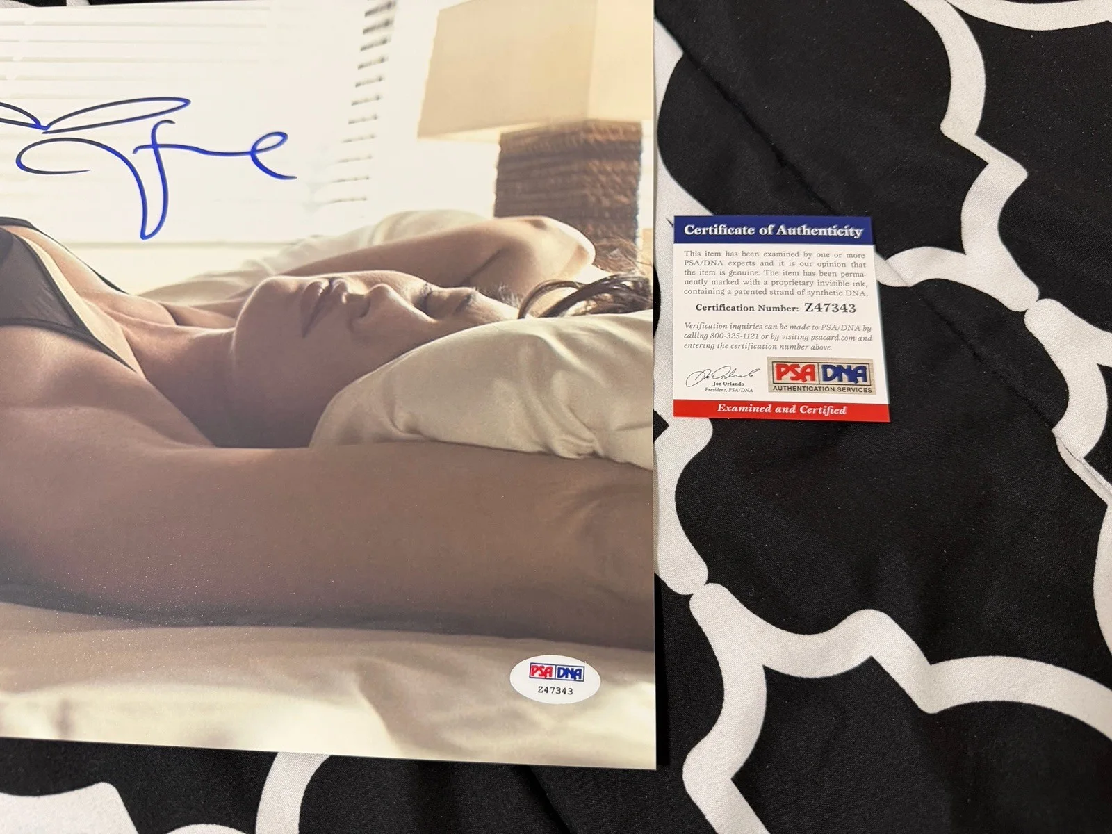 Megan Fox — MEGAN FOX SIGNED AUTOGRAPHED SEXY 11x14 PHOTO w/COA PSA GORGEOUS RARE!! 😍, image 2