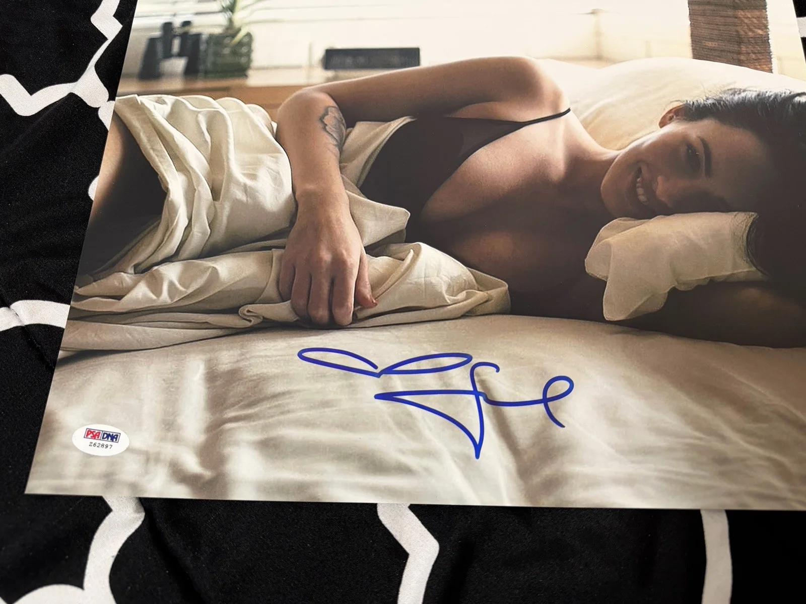 Megan Fox — MEGAN FOX SIGNED AUTOGRAPHED SEXY 11x14 PHOTO w/COA PSA GORGEOUS RARE!! 😍, изображение 2