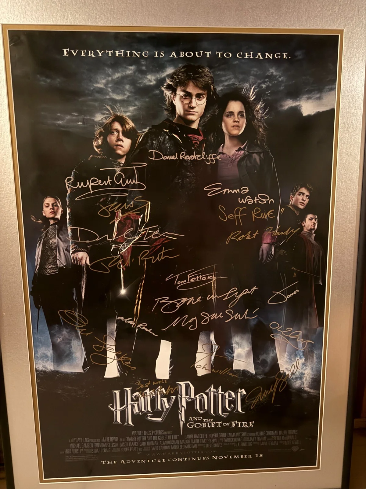 Daniel Radcliffe, Emma Watson, Dame Maggie Smith, etc — Harry Potter The Goblet of Fire Signed Movie Poster Entire Cast w/ Authenticity, image 4