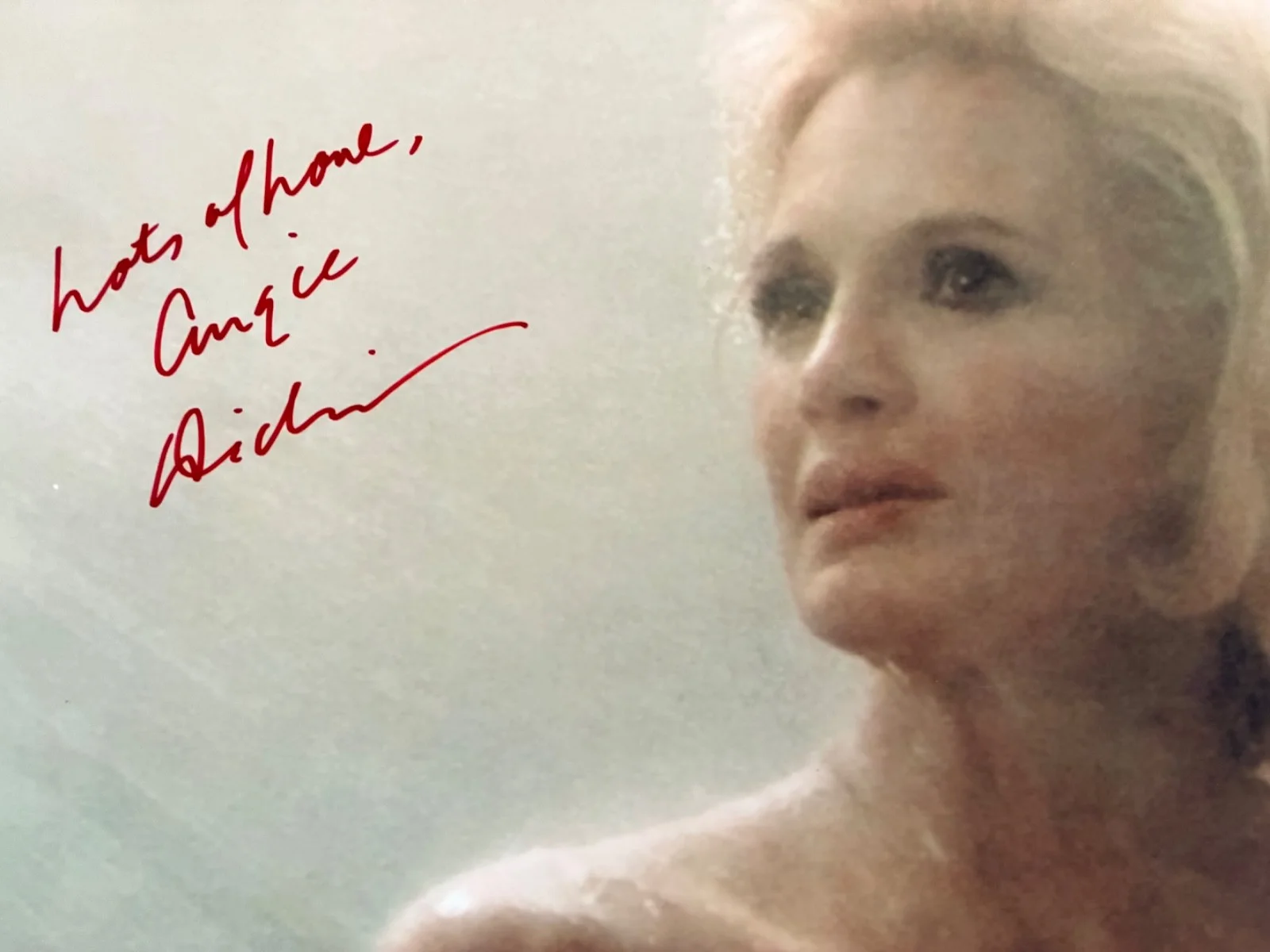 Angie Dickinson — ANGIE DICKINSON Signed 8x10 Dressed to Kill Photo Autographed Shower Scene COA, изображение 2